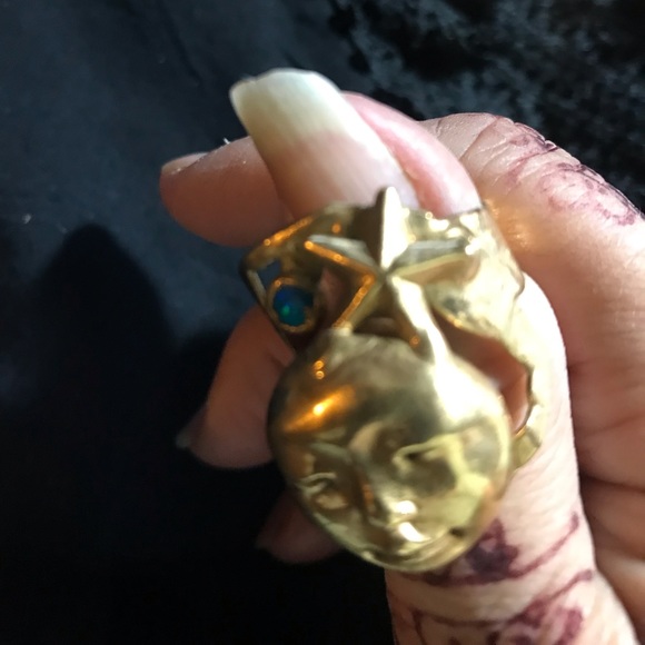 Preowned brass moon face ring - Picture 1 of 4